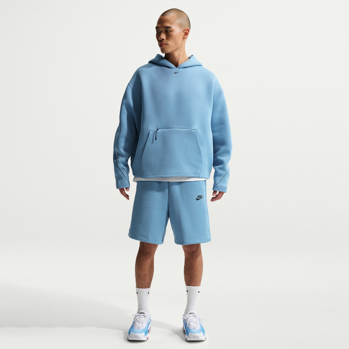 Blue Tech Fleece Clothing. Nike.com